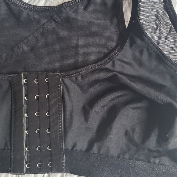 NWOT Women New Posture Corrector Lift Up Bra M - Picture 5 of 6